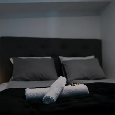 Apartman Elegant November 1 *