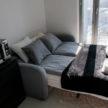 Apartment Elegant November 1